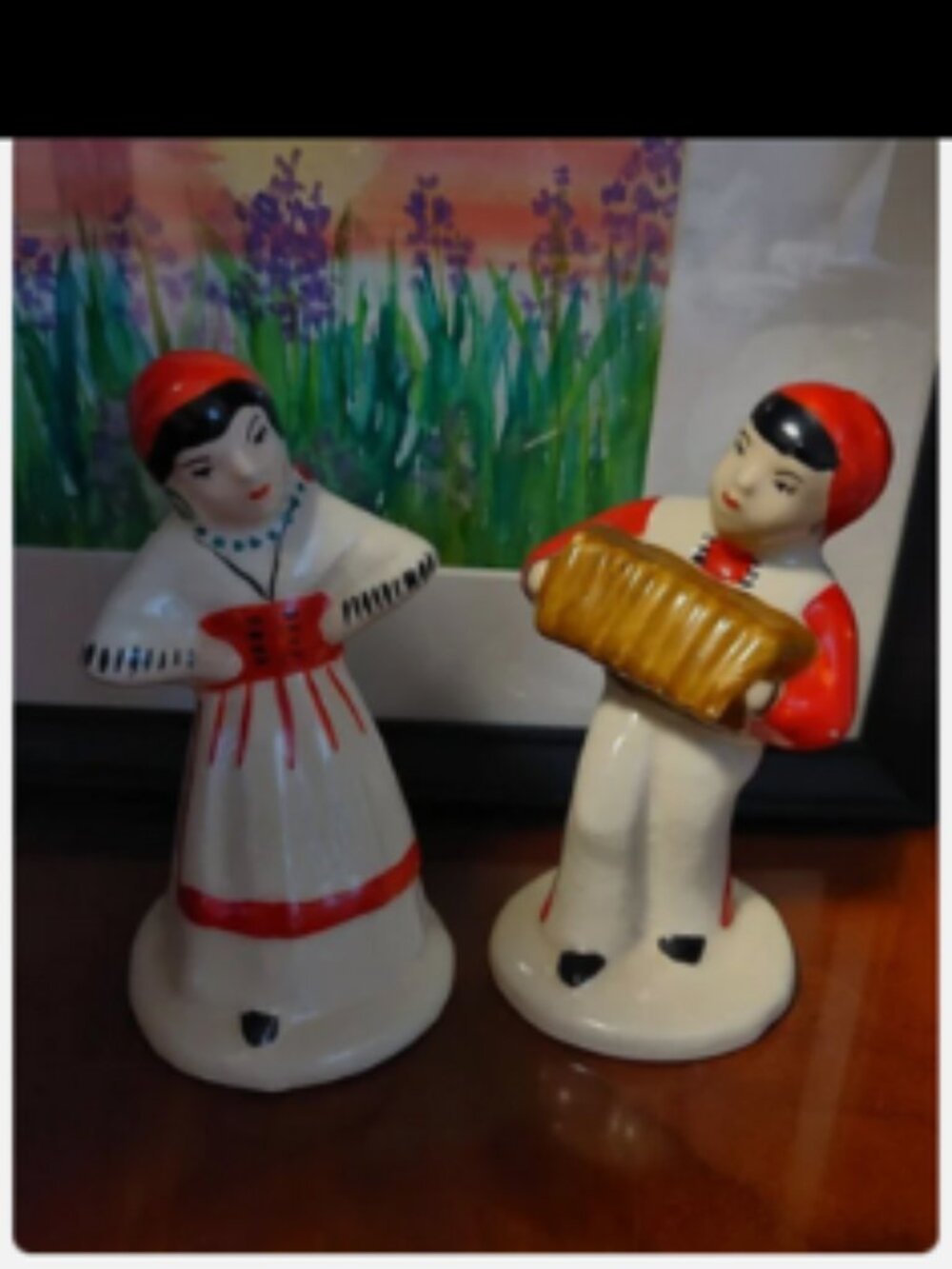 Vintage Antique Salt & Pepper Shakers Spanish Man Woman Couple W/ Accordion